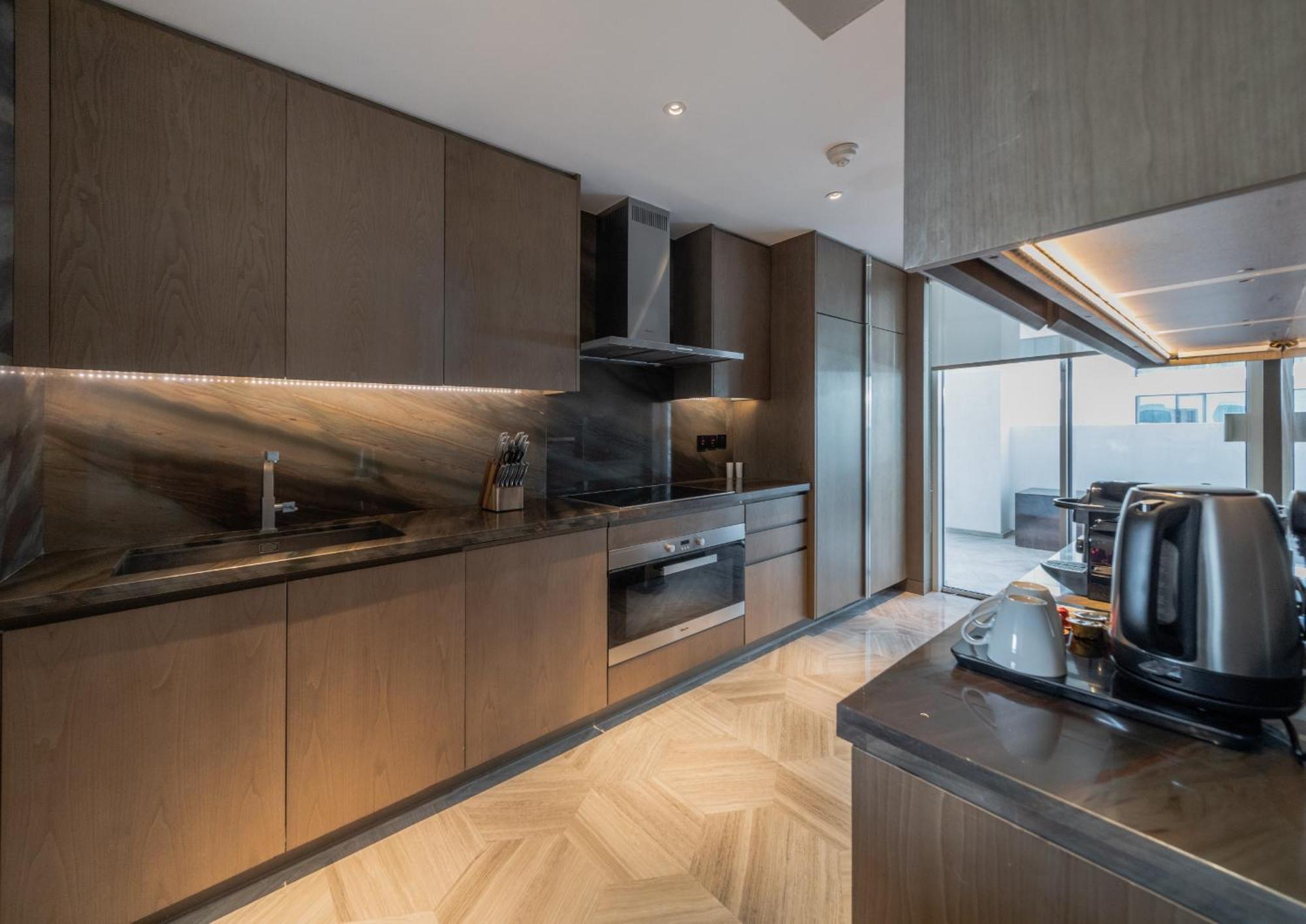 דובאי Eden'S Homes & Villas - Five Palm Residences Penthouses מראה חיצוני תמונה